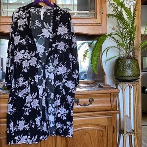 Black and Flower Type Kimono